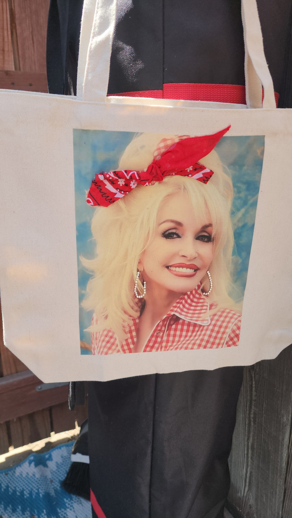 DOLLY